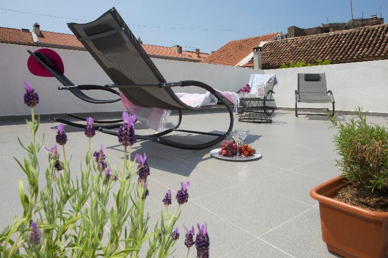 Apartment Alma Spalato Esterno foto